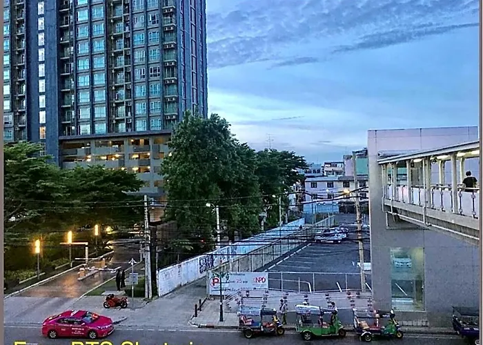 Hostel Sanookdee (adults Only) Bangkok