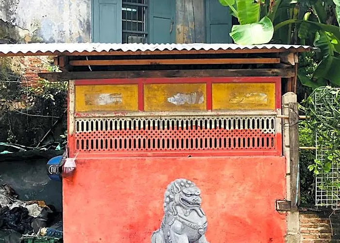 Sanookdee (adults Only) Hostel *
