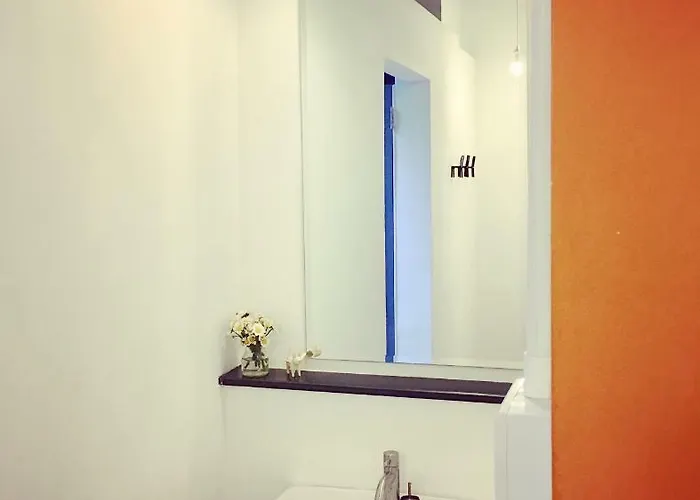 Sanookdee (adults Only) Hostel *